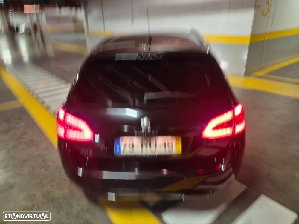 Peugeot 308 SW 1.6 BlueHDi Style - 19