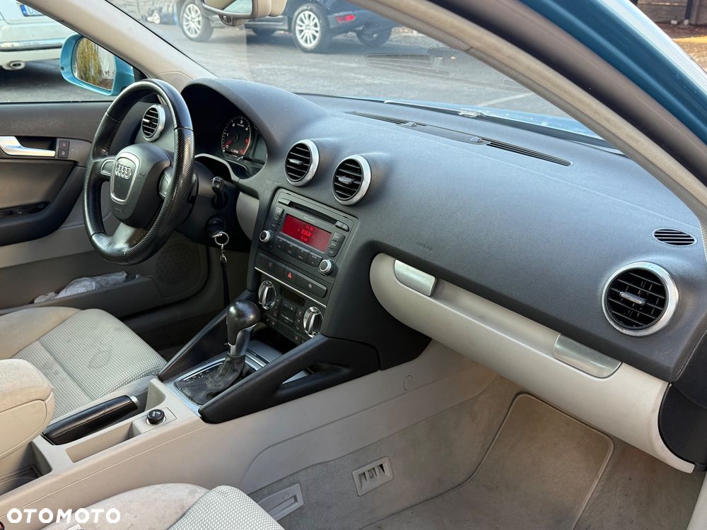 Audi A3 Sportback 2.0 TDI Ambition S tronic - 21