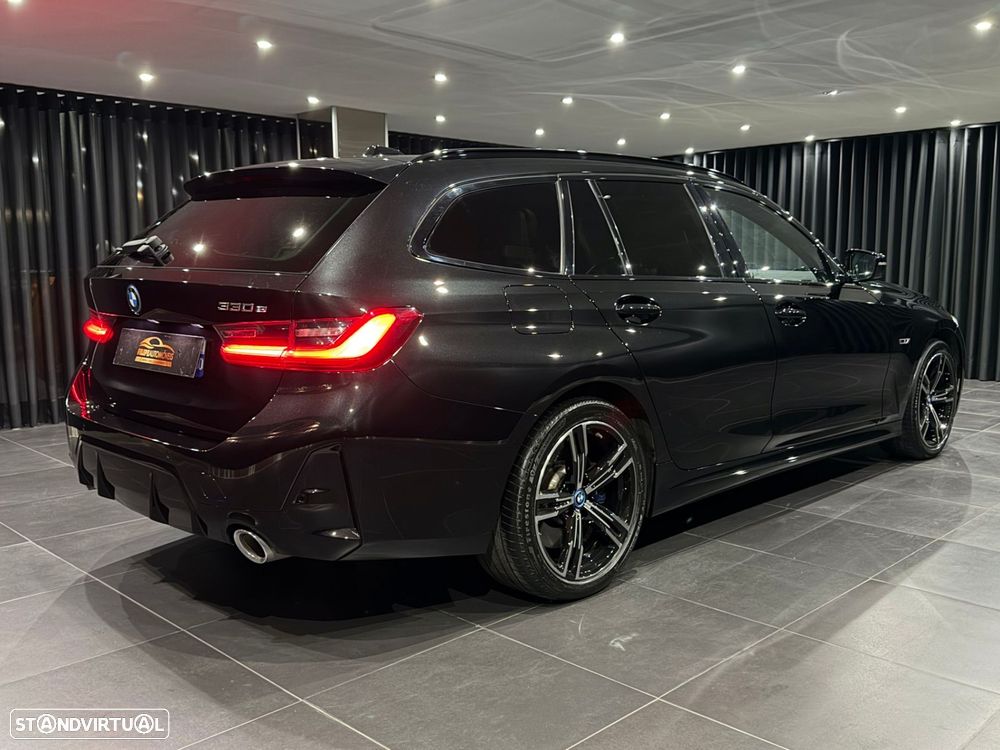 BMW 330 e Touring Pack Desportivo M Pro Auto - 8