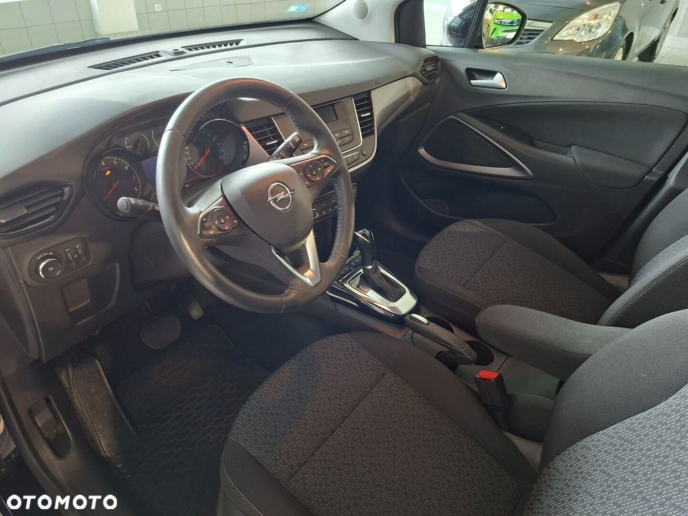 Opel Crossland - 10