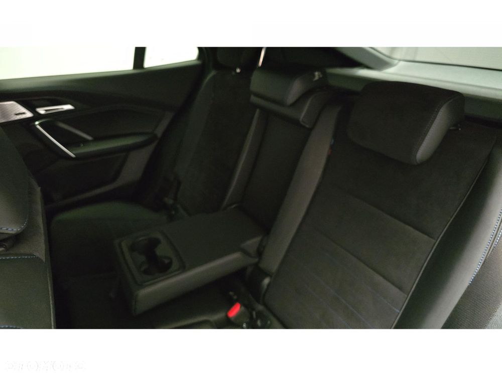 BMW X2 sDrive18d - 23