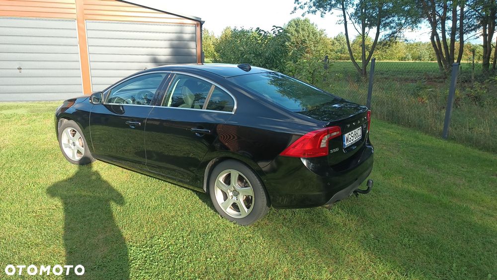 Volvo S60 2011 photo 4