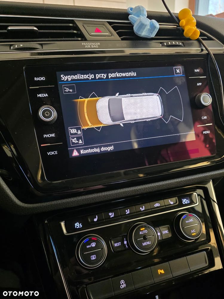 Volkswagen Touran 1.6 TDI SCR (BlueMotion Technology) Comfortline - 22