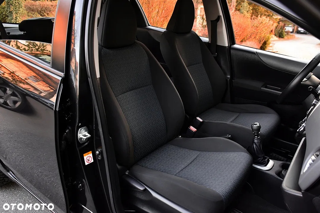 Toyota Yaris 1.33 Business Edition - 28