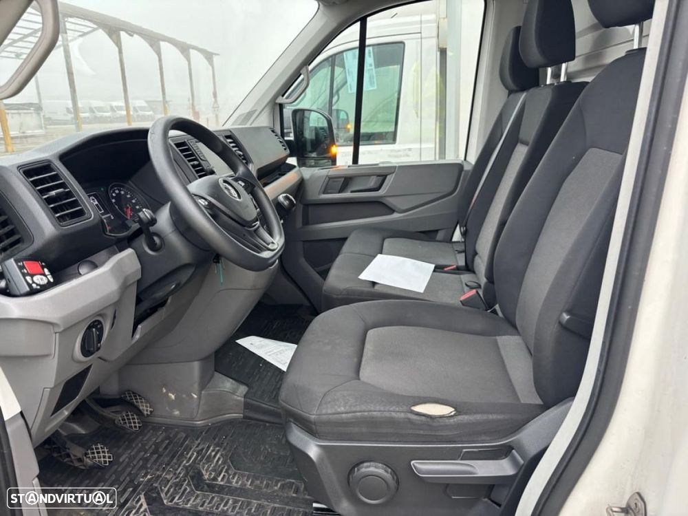 VW Crafter 50/35 2.0 L4 c/frio c/iva - 5