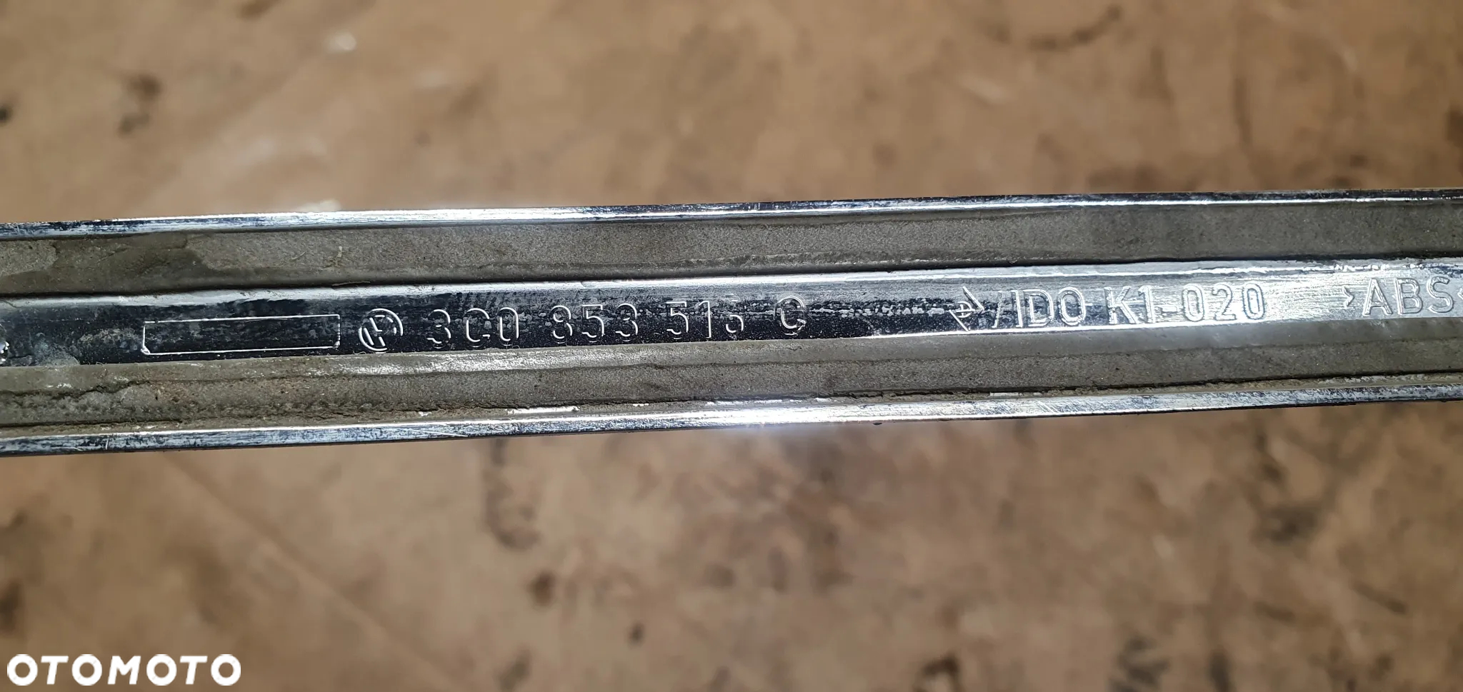Listwa drzwi prawy przód chrom VW Passat B6 3C0853516C - 5