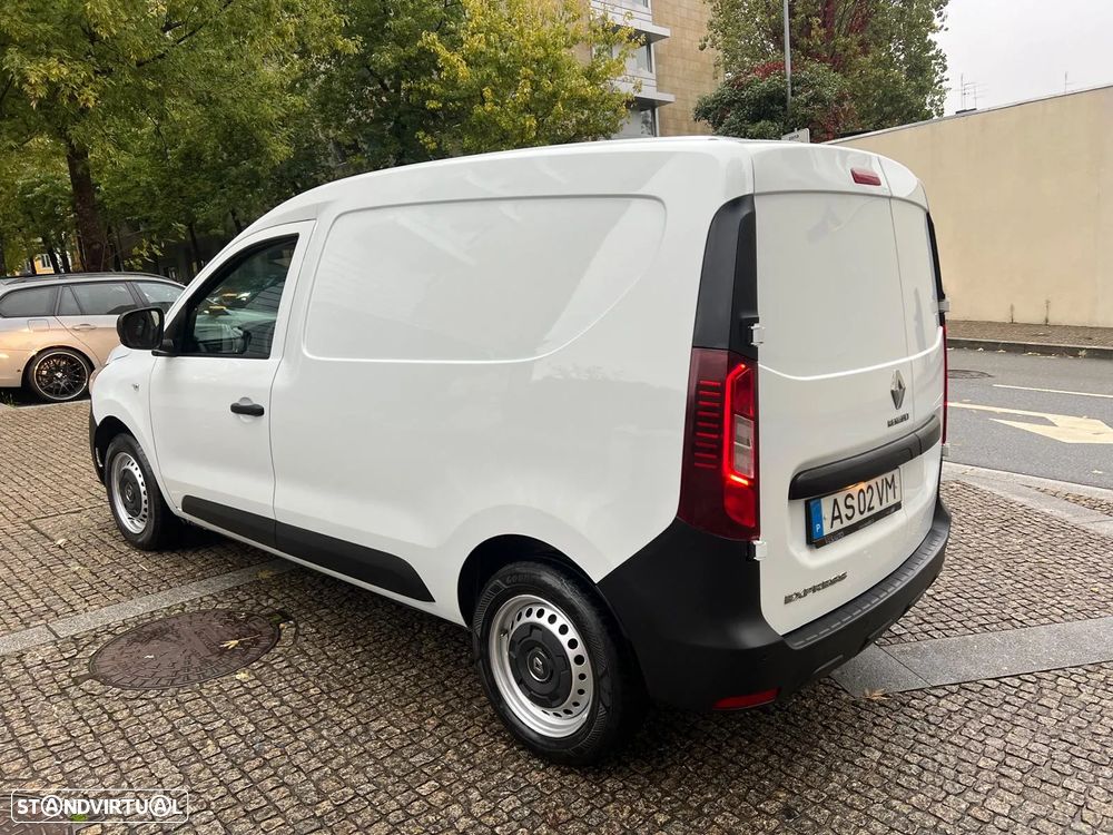 Renault Express 1.5 Blue Dci GPS C/ IVA Dedutível - 10