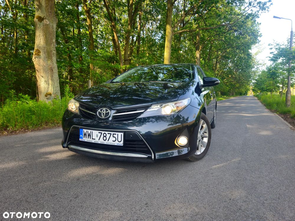 Toyota Auris 1.4 D-4D Premium - 28