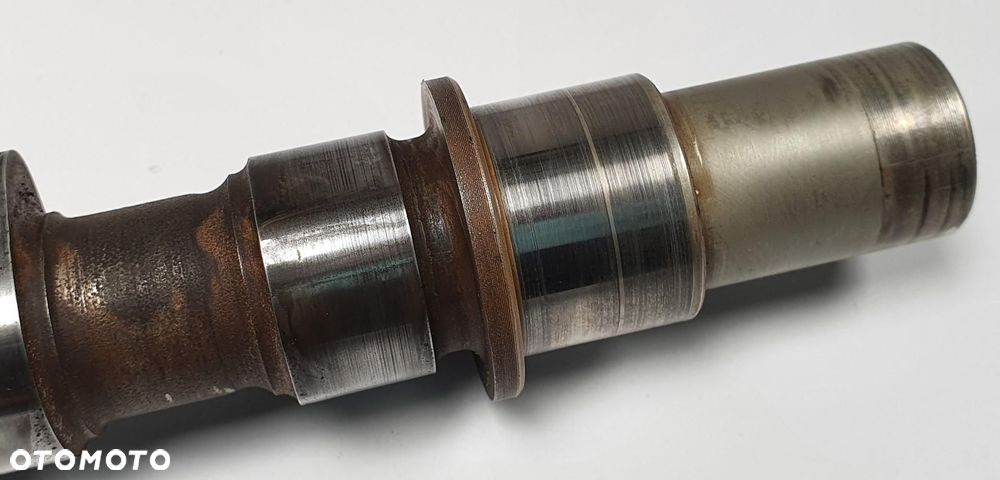 WAŁEK ROZRZĄDU PRAWY MERCEDES W126 3.8 V8 11649 - 3