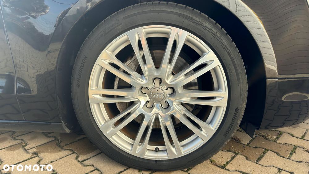 Audi A8 3.0 TDI L Quattro - 37