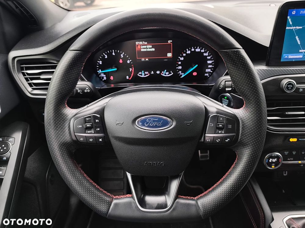 Ford Focus 1.0 EcoBoost ST-Line Black ASS - 21