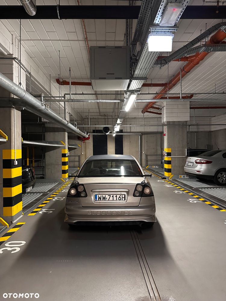 Honda Civic 1.5i - 9