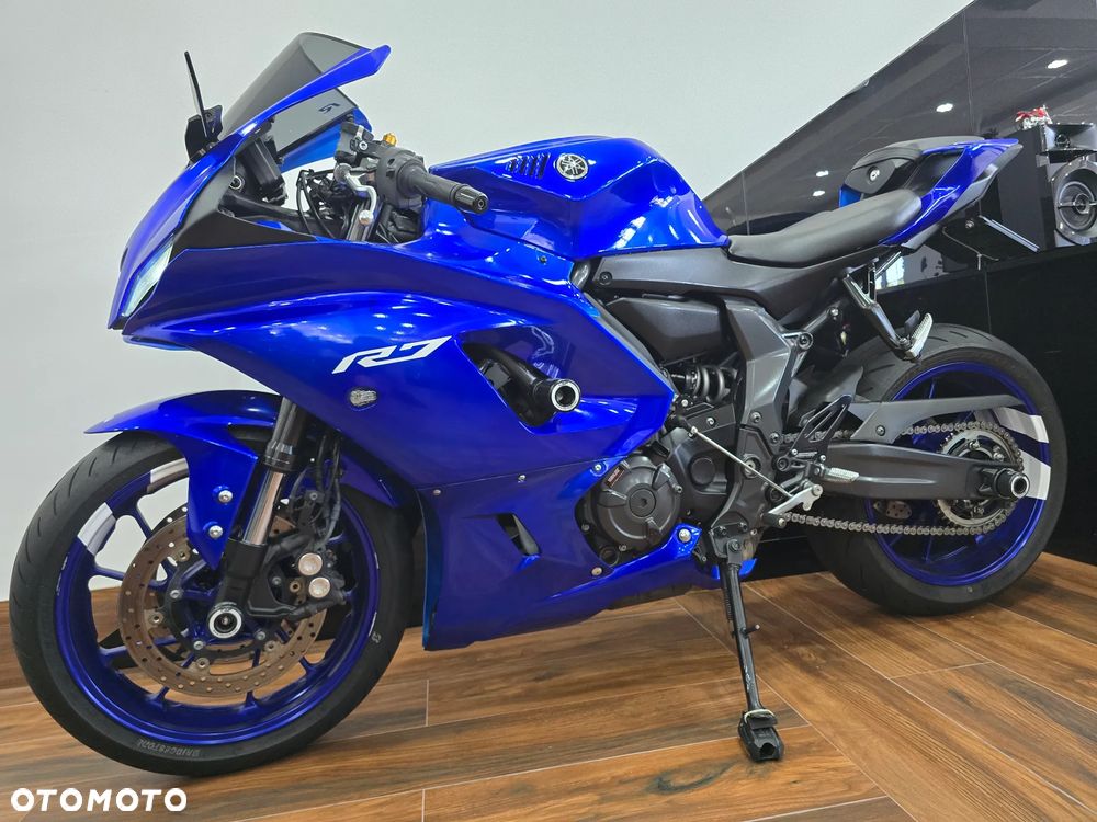 Yamaha R7 - 6