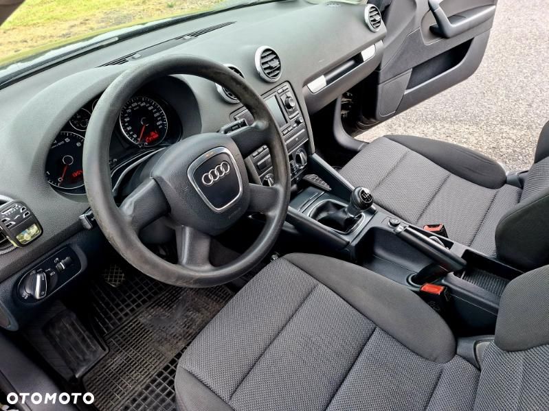 Audi A3 Sportback 1.6 Ambition - 10