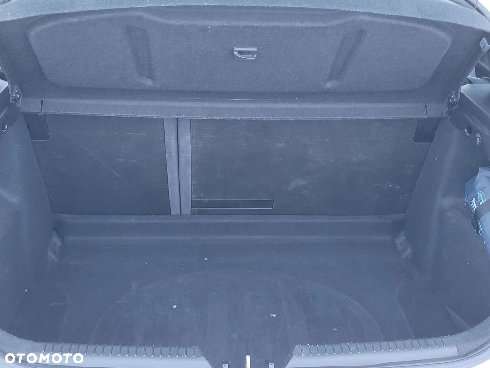 Hyundai i30 1.4 CRDi Advantage - 14