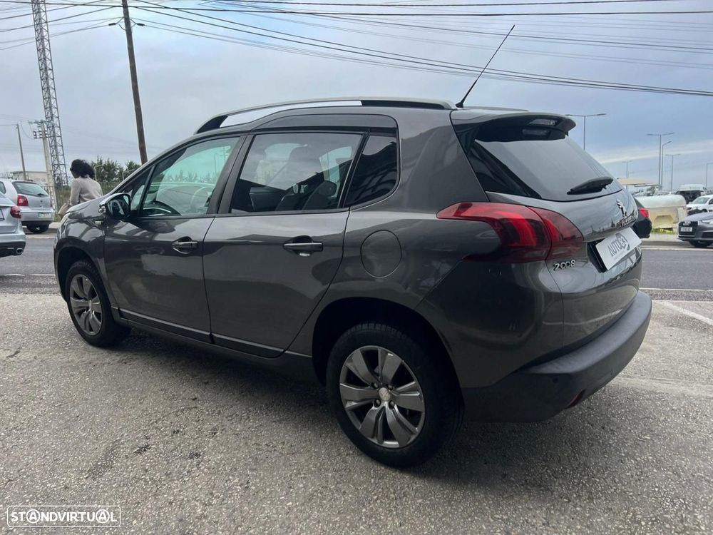 Peugeot 2008 1.2 PureTech Style - 2