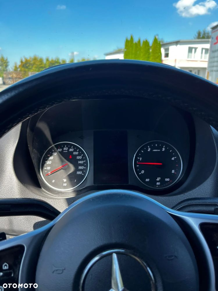 Mercedes-Benz Sprinter 319 V6 - 16