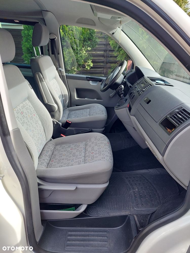 Volkswagen Transporter - 5