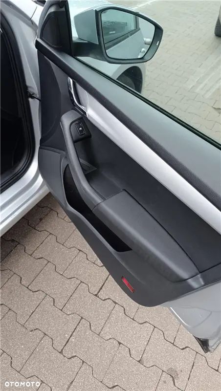 Skoda Octavia 1.6 TDI Ambition - 11