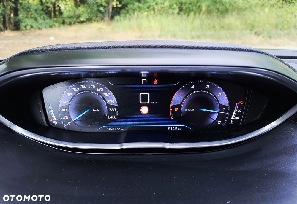 Peugeot 5008 2.0 BlueHDI Crossway S&S EAT8 - 17