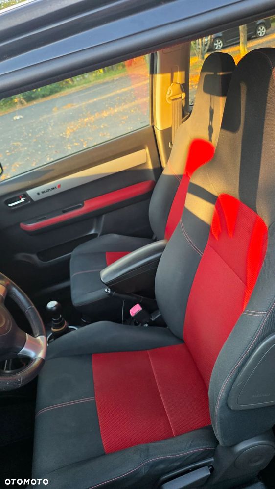 Suzuki Swift 1.6 Sport - 14