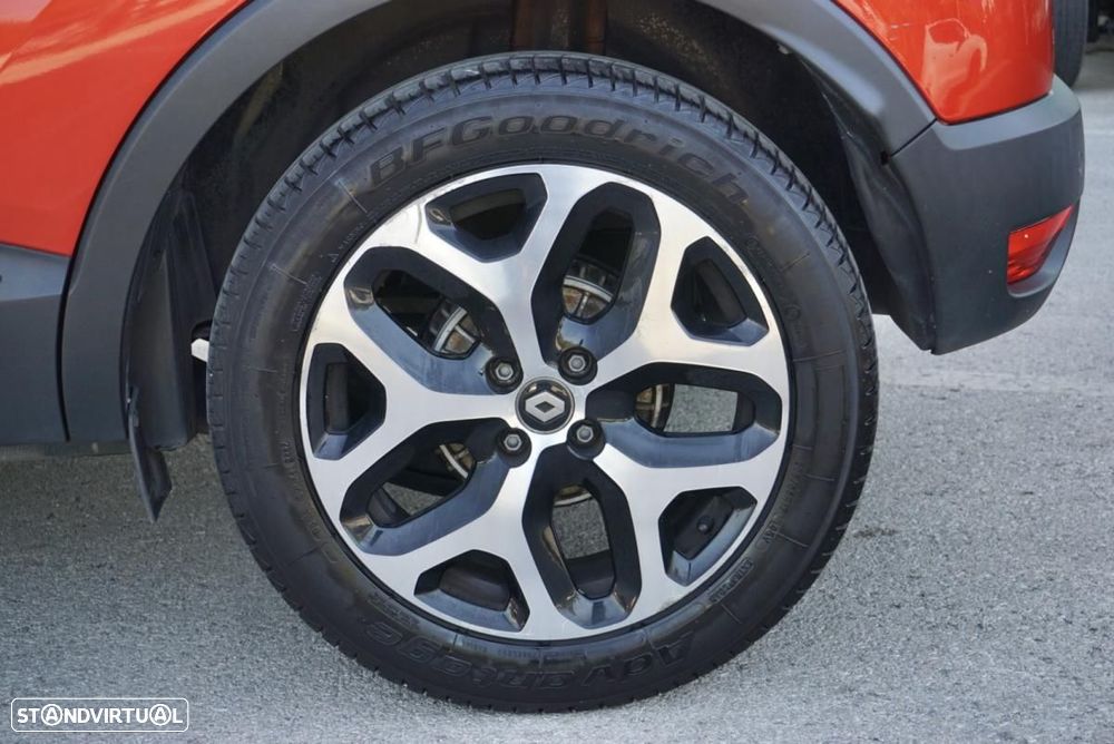 Renault Captur 1.5 dCi Red Edition — fotografia 42