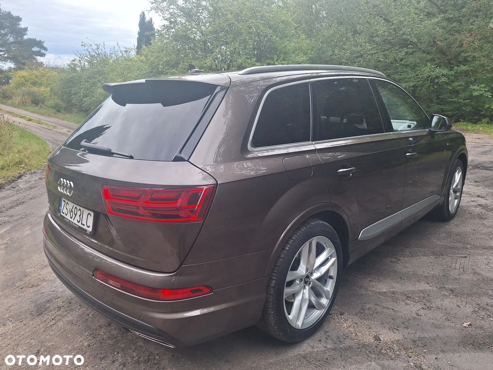 Audi Q7 - 5