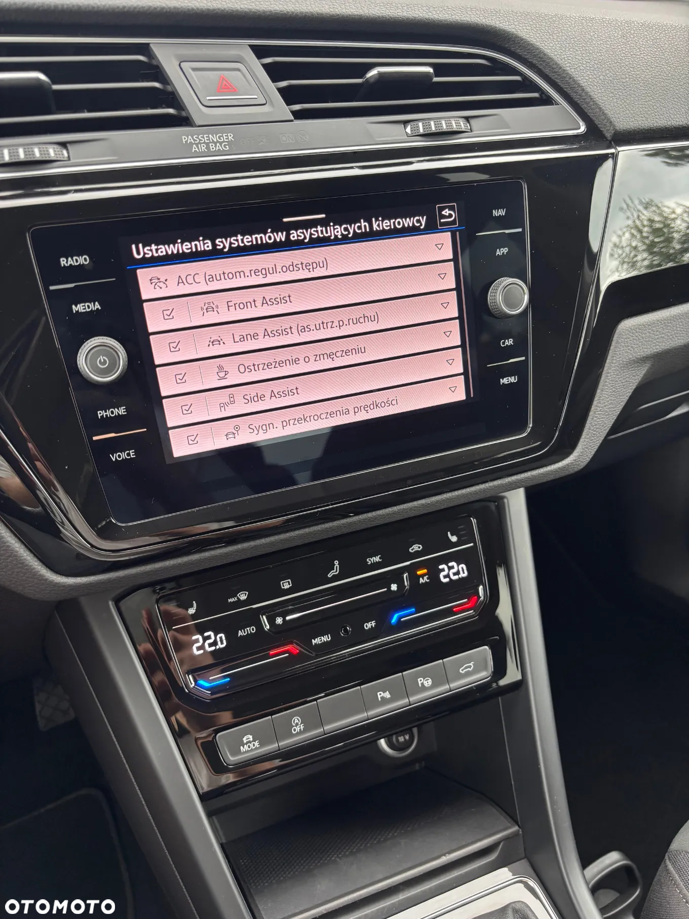 Volkswagen Touran 2.0 TDI BMT Highline DSG - 16