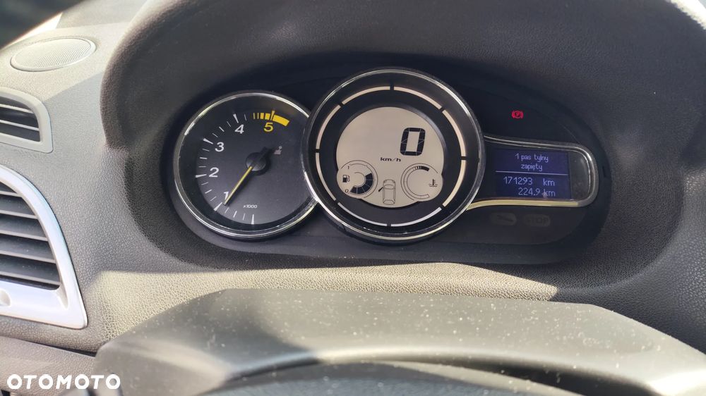 Renault Megane ENERGY dCi 110 Start & Stopp LIMITED - 9