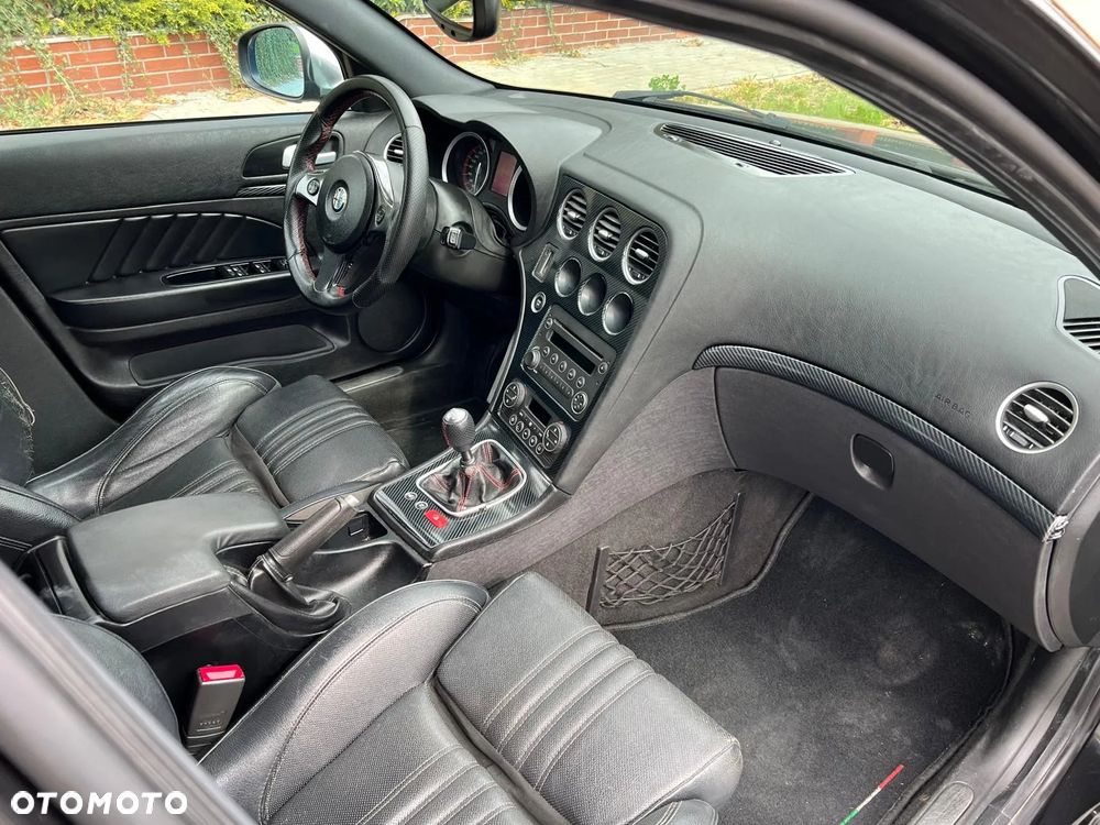 Alfa Romeo 159 2.4JTDM ti - 8