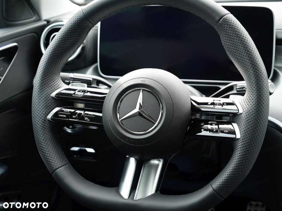 Mercedes-Benz Klasa C 200 mHEV 4-Matic AMG - 8