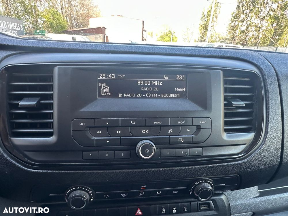 Toyota Proace 1.5 D-4D 120CP 8+1 L2H1 Base+ - 17