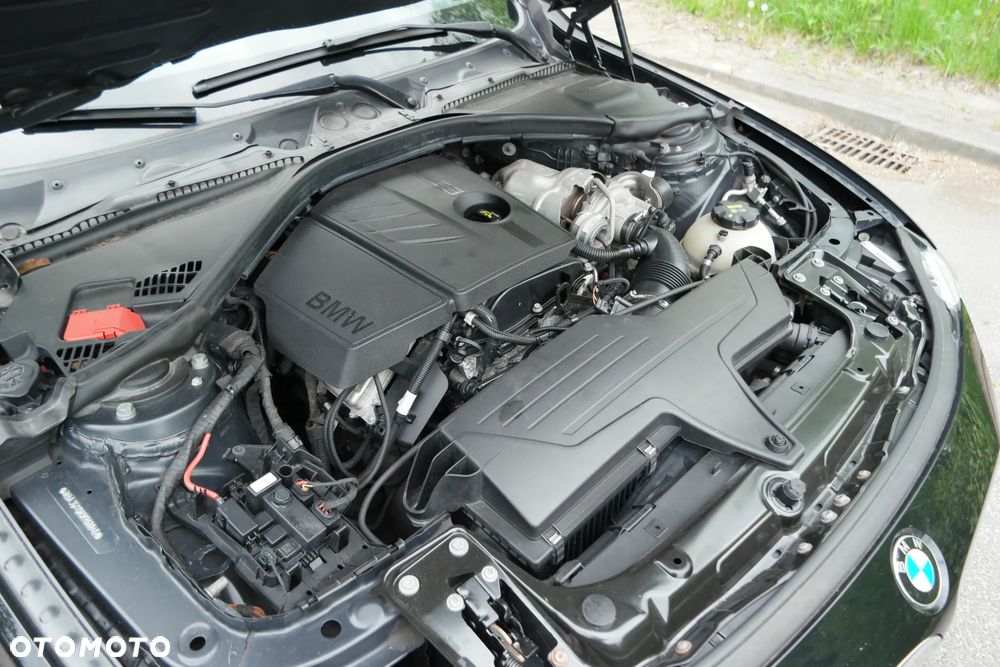 BMW Seria 3 - 36
