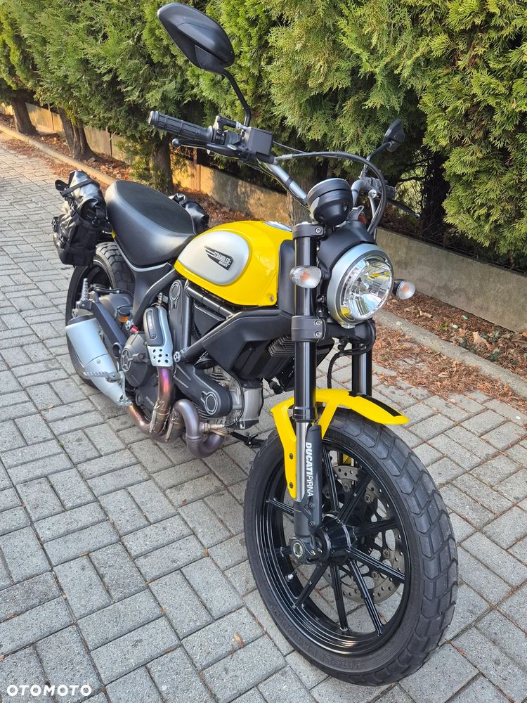 Ducati Scrambler - 10