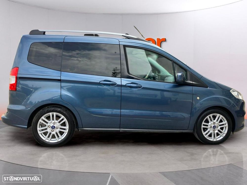 Ford Tourneo Courier 1.0 EcoBoost Titanium - 9