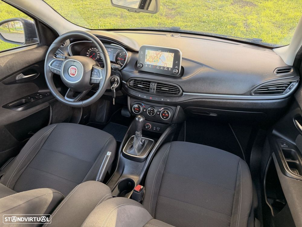 Fiat Tipo Station Wagon 1.6 M-Jet Lounge J17 DCT - 17