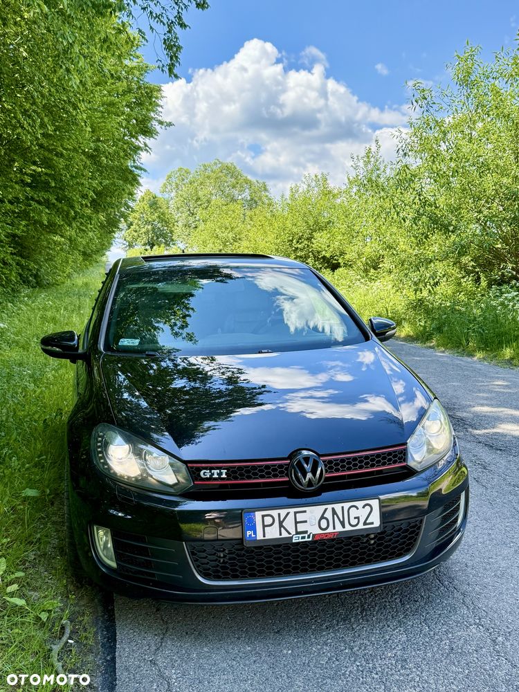 Volkswagen Golf - 3