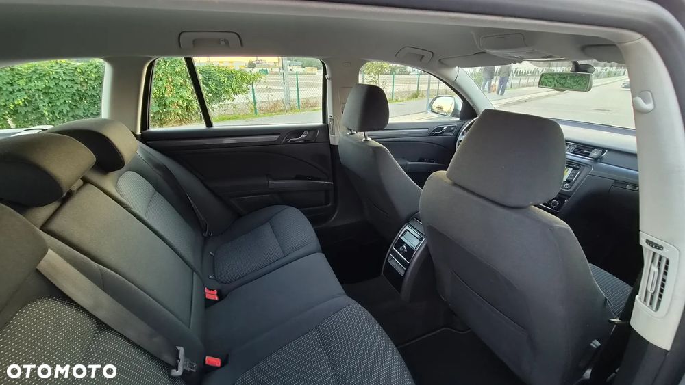 Skoda Superb 1.6 TDI Elegance Greenline - 18