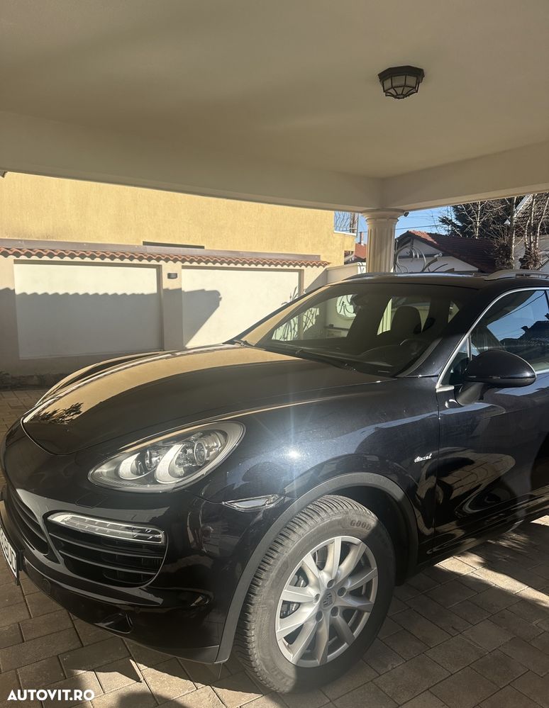 Porsche Cayenne 3.0TD TipTronic - 1