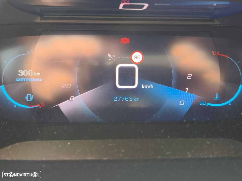 Peugeot 2008 1.2 PureTech Allure Pack - 11