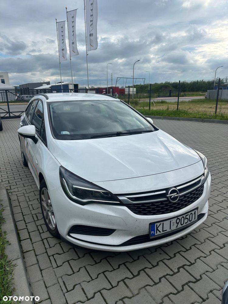 Opel Astra 1.6 CDTI Dynamic S&S - 1