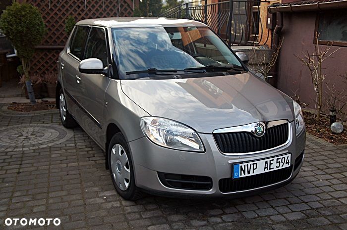 Skoda Fabia 1.2 HTP Ambiente - 3