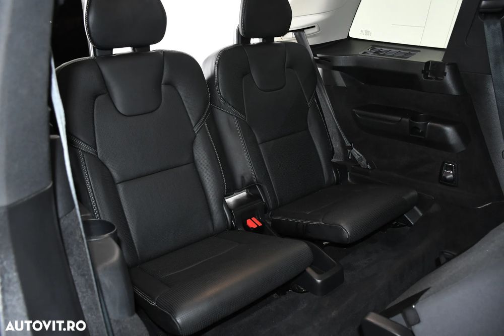 Volvo XC 90 D5 AWD Geartronic Inscription - 6