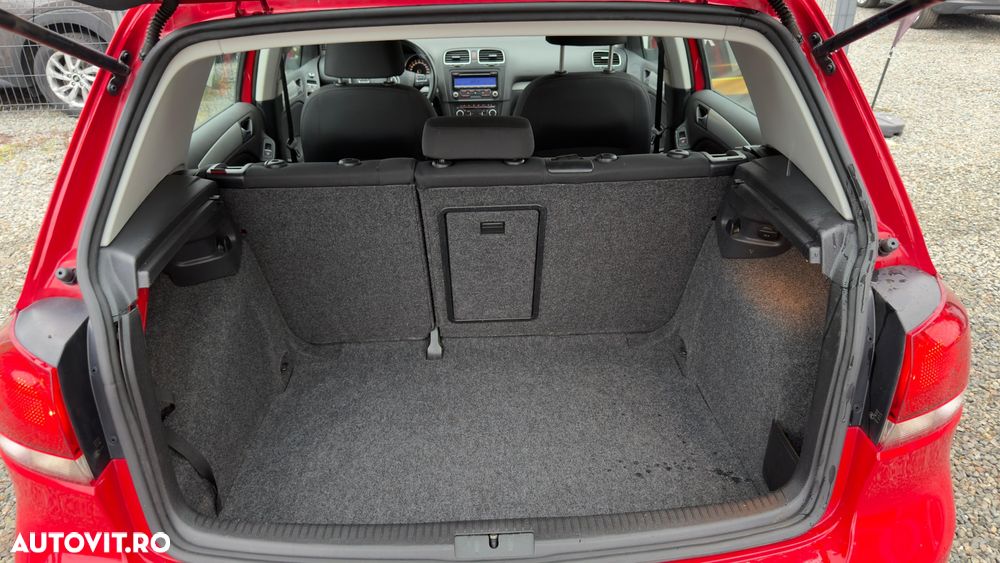 Volkswagen Golf 1.6 TDI DPF Style - 19