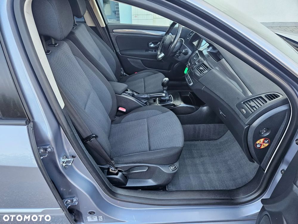 Renault Laguna 1.6 16V 110 Expression - 15