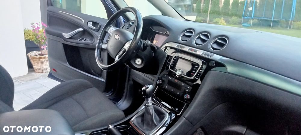 Ford S-Max 2.0 TDCi DPF Champions Edition - 22