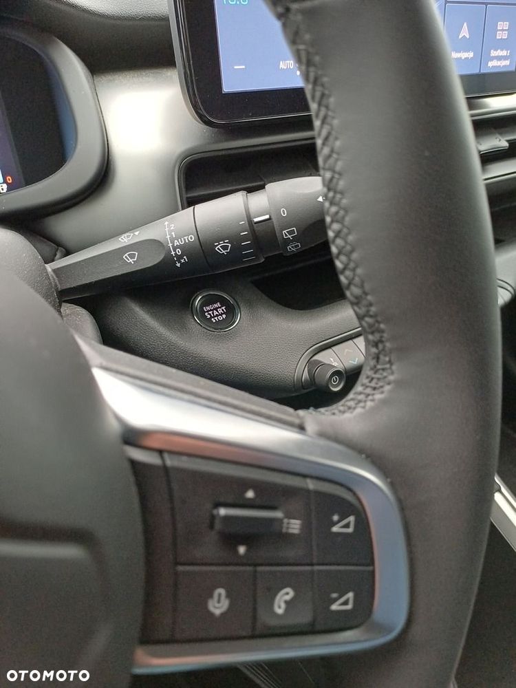 Jeep Avenger 54kWh Altitude - 24