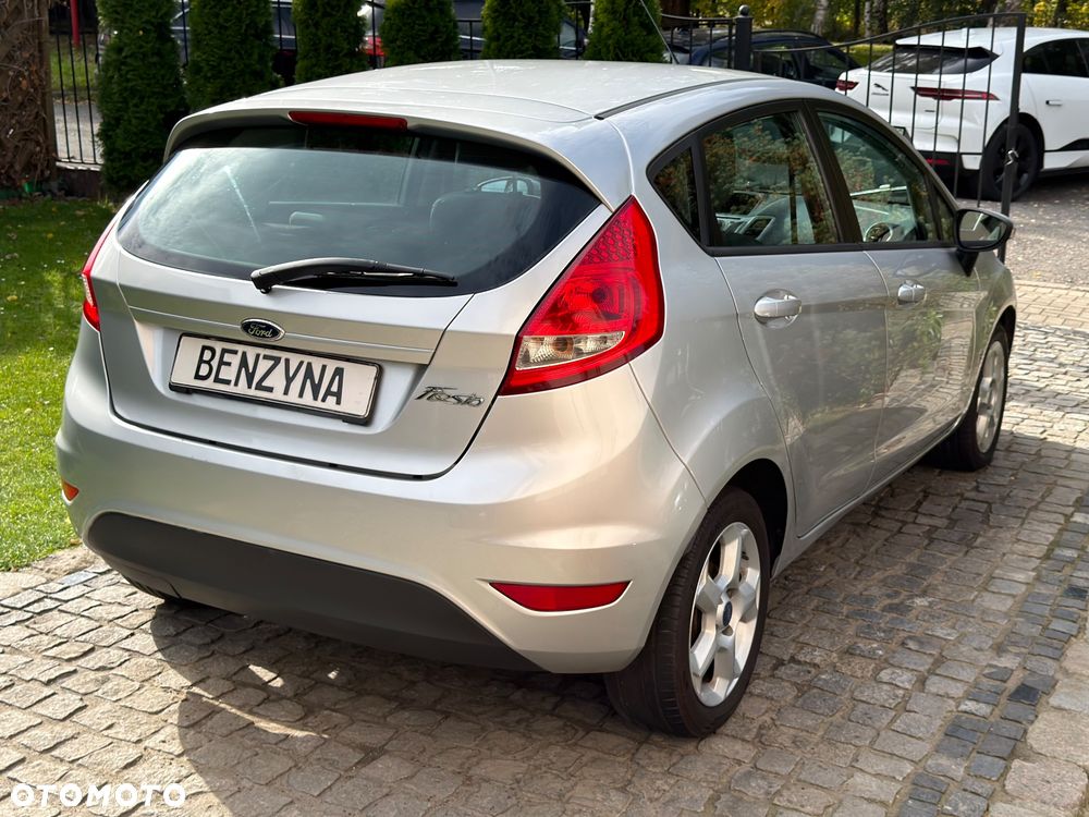 Ford Fiesta - 7