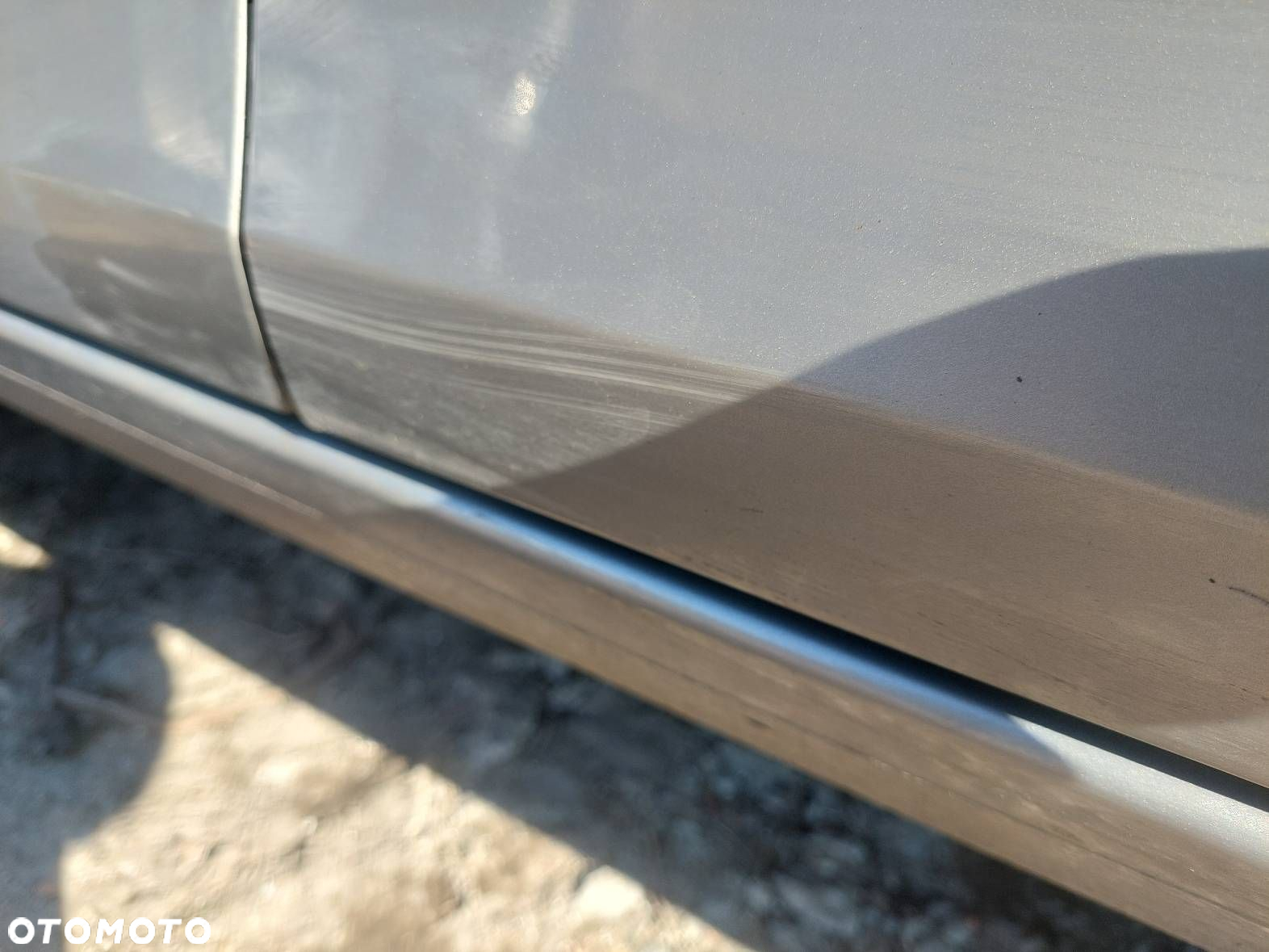 DRZWI KOMPLETNE PRAWY PRZÓD SKODA FABIA II 9202 - 3