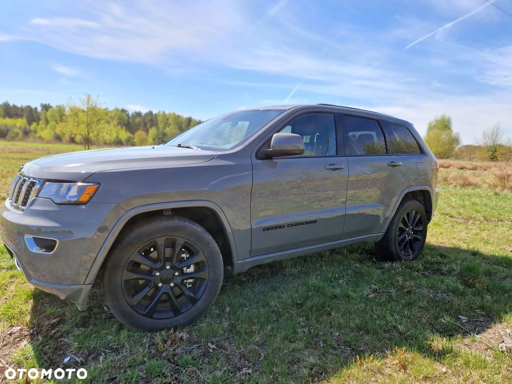 Jeep Grand Cherokee - 6